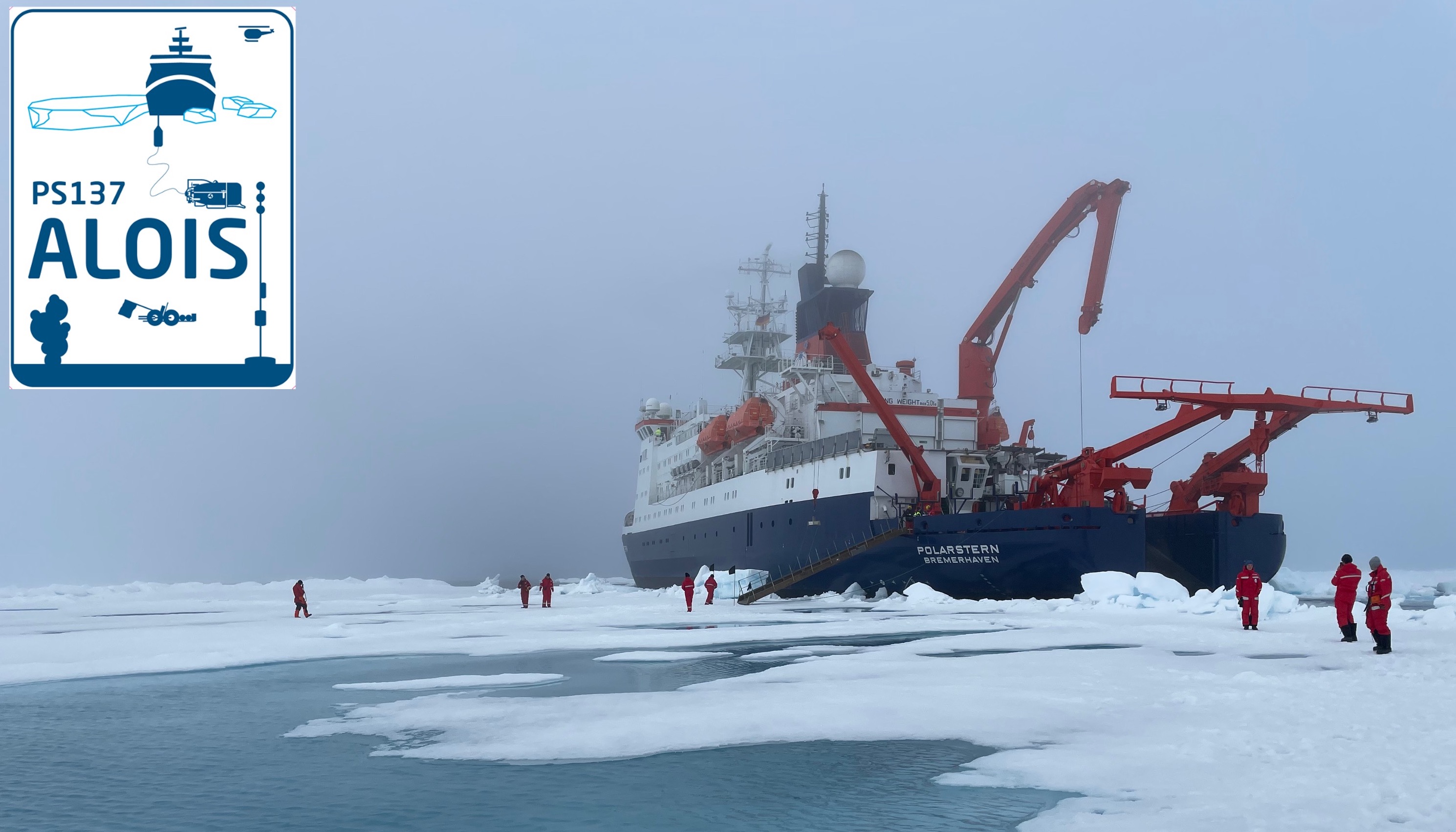 RV Polarstern during the PS137 Expedition (ALOIS) 
              in July 2023 (photo: H. J. Bünger)